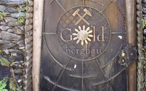 Adventure Gold Mining