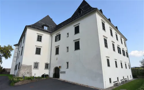 Schloss Burgstall