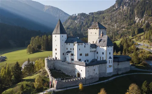 Mauterndorf Castle