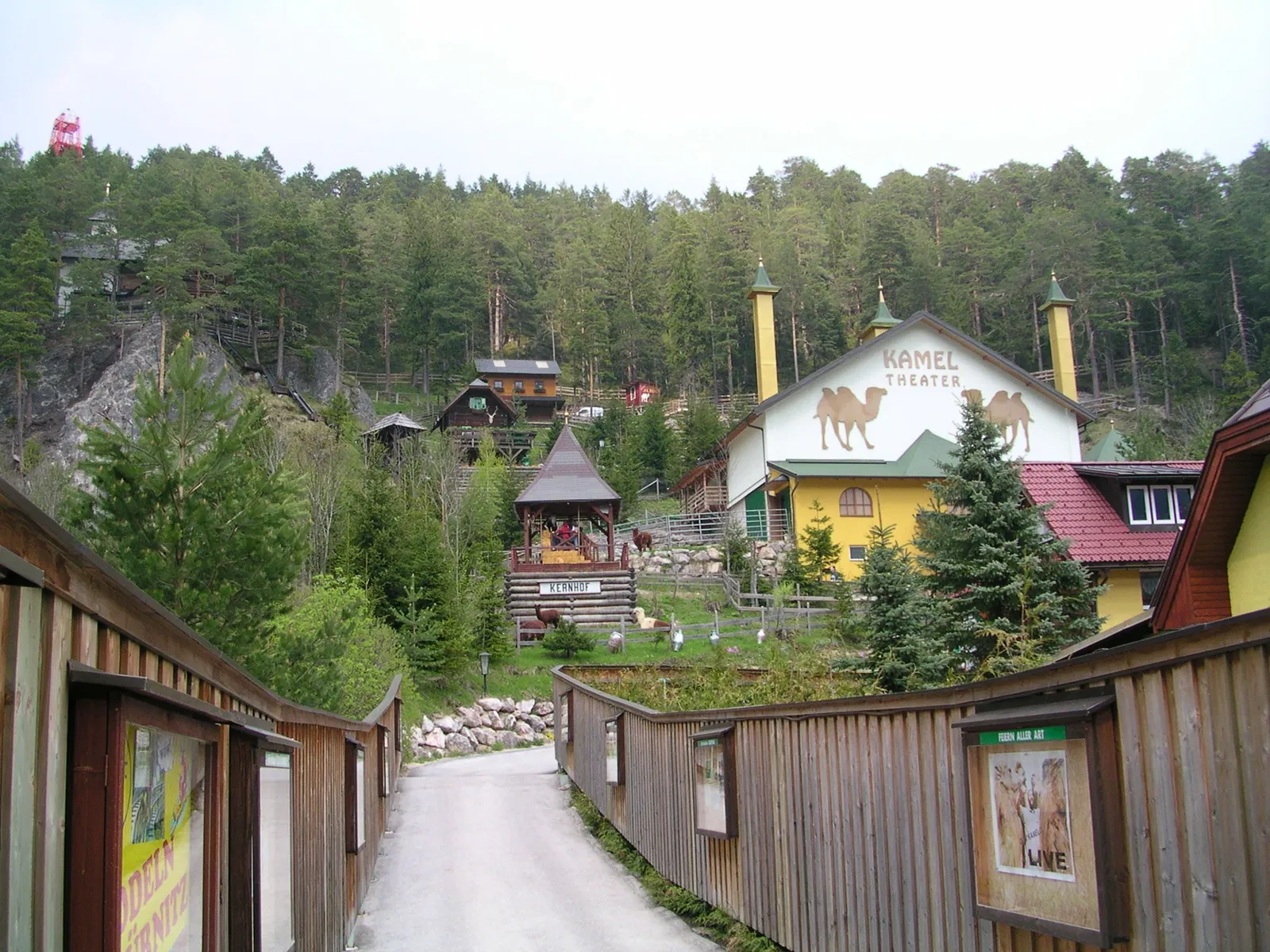 Kameltheater Kernhof