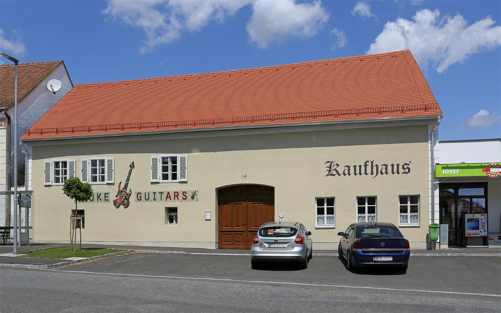 Hauke Guitars Museum