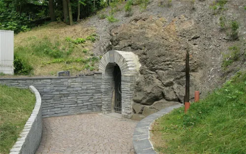 Alaunbergwerk "Ewiges Leben"