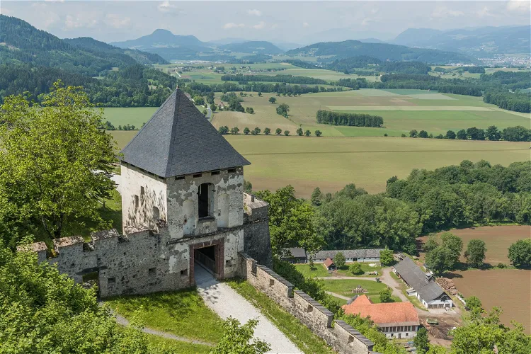 Hochosterwitz Castle