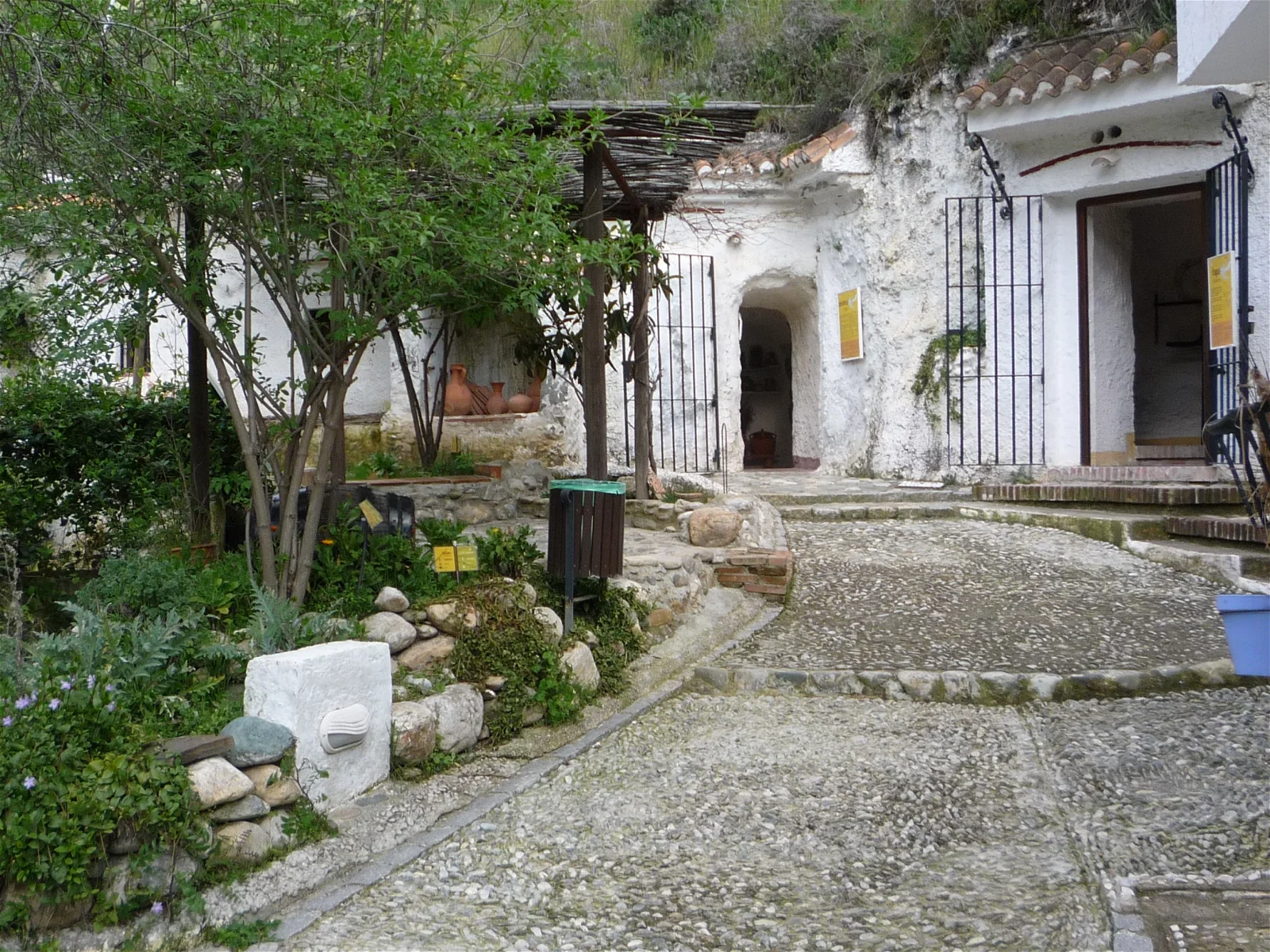 Sacromonte Caves Museum