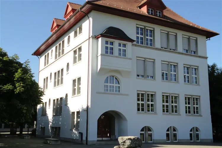 Sauriermuseum