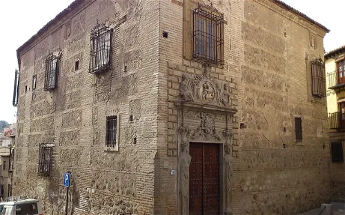 Museo de Tapices y Textiles de la Catedral
