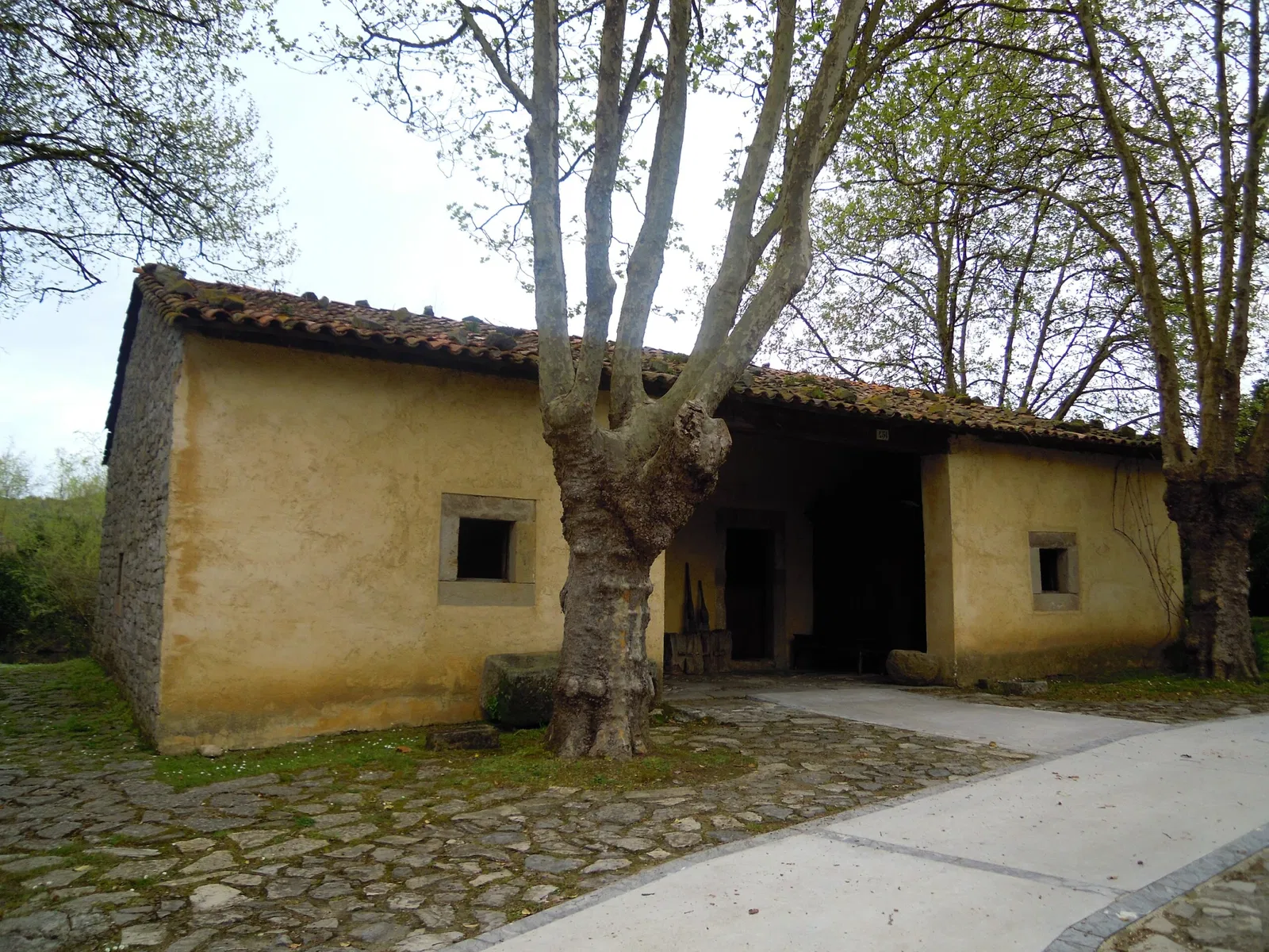 Museum of the Asturian People