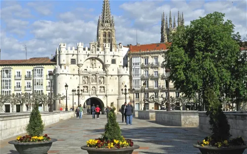 Arco de Santa María