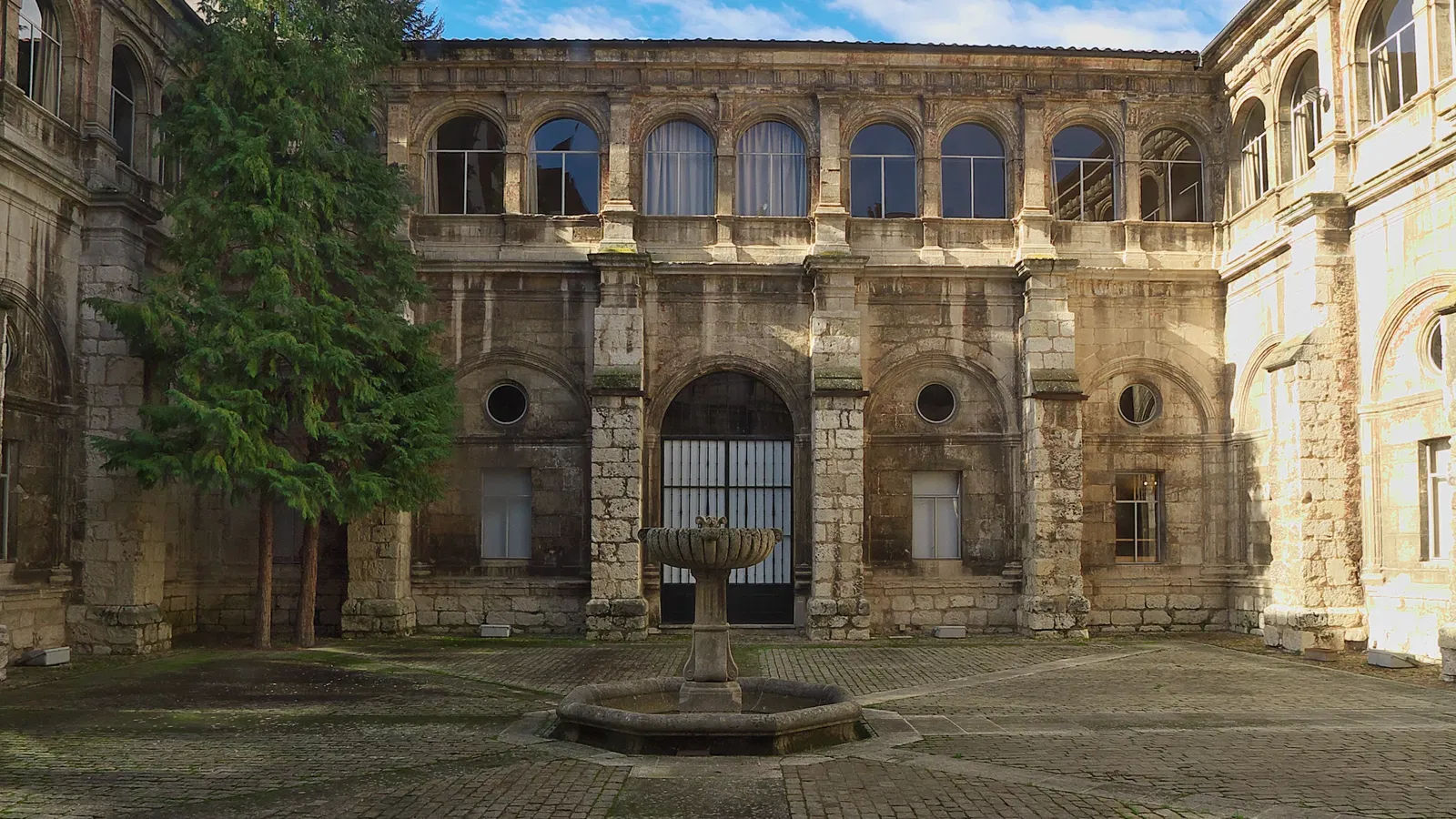 Marceliano Santamaría Museum