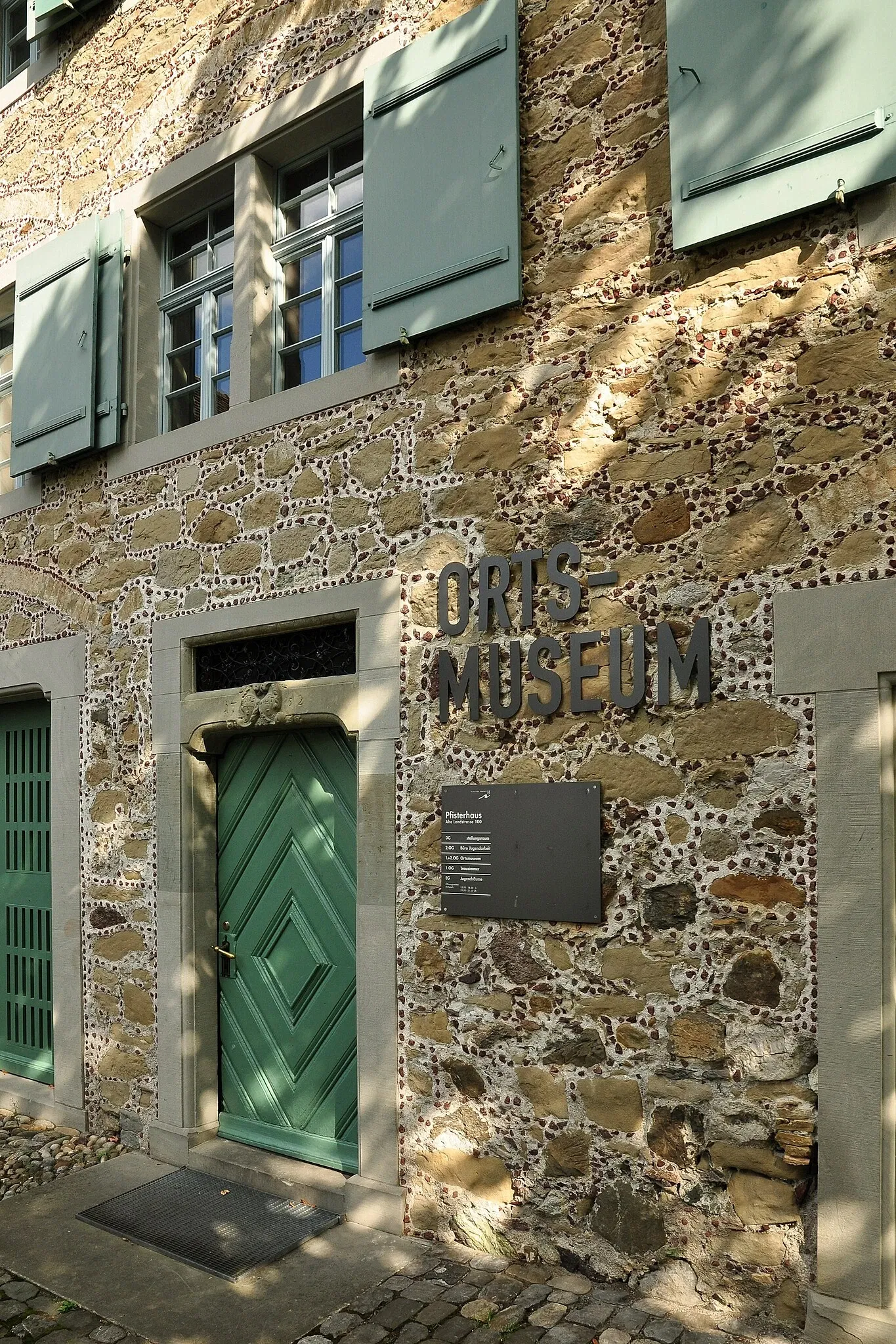 Ortsmuseum Thalwil (Thalwil) - Visitor Information & Reviews