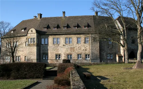 Burg Dringenberg