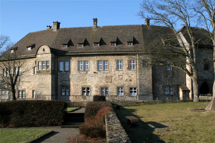 Burg Dringenberg