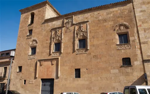 Museo de Salamanca (Casa de los Doctores de la Reina)