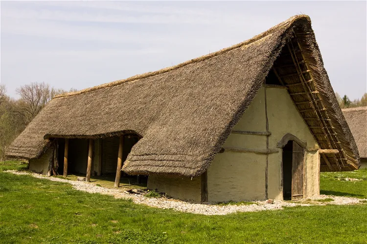 Village lacustre