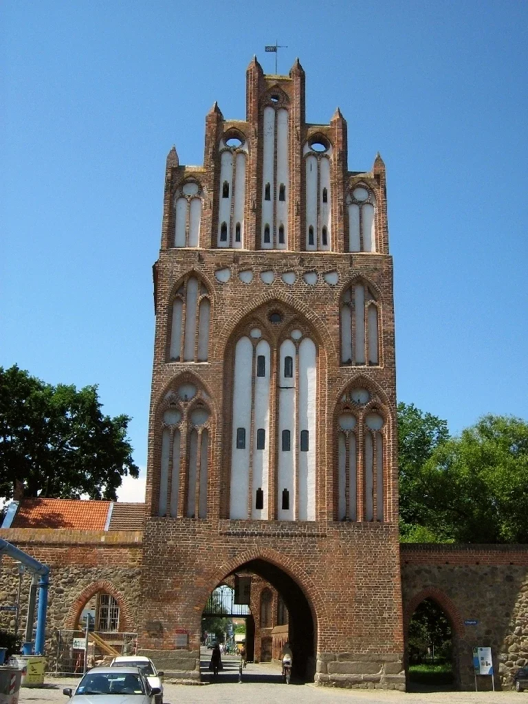 Neubrandenburg Regional Museum (Neubrandenburg) - Visitor Information ...