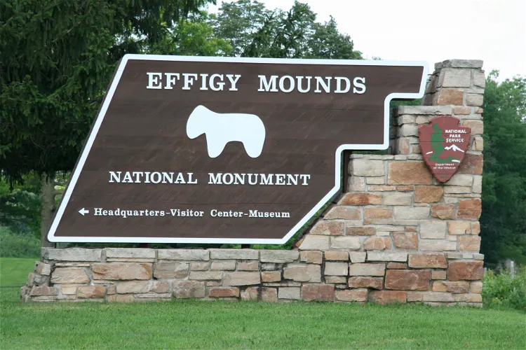Monumento Nacional Effigy Mounds