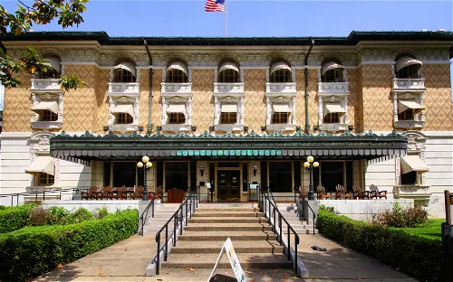 Fordyce Bathhouse Visitor Center - Hot Springs National Park