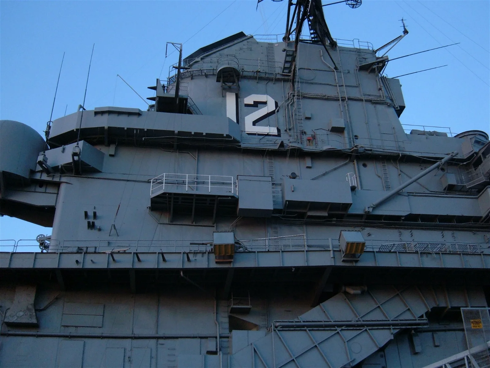 USS  Hornet  (CV-12)