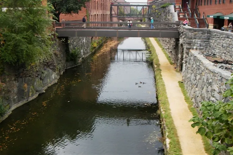 Cumberland Visitor Center - Chesapeake and Ohio Canal National Historical Park
