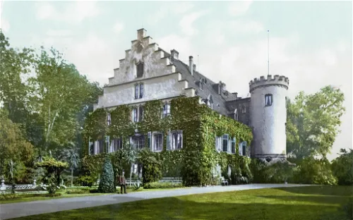 Schloss Rosenau