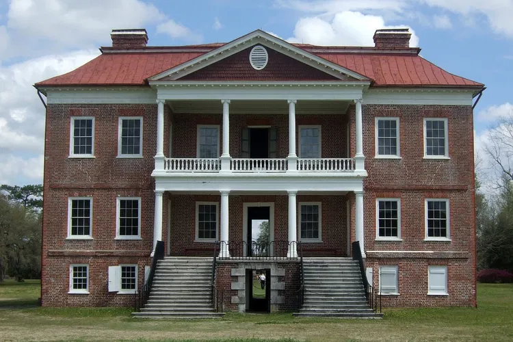 Drayton Hall