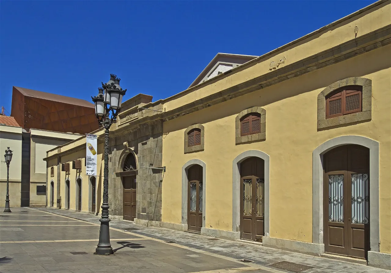 La Recova Art Center Santa Cruz de Tenerife Visitor