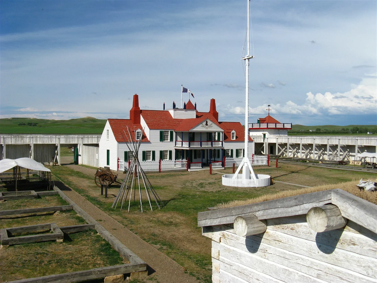 Bourgeois House Visitor Center - Fort Union Trading Post National Historic Site