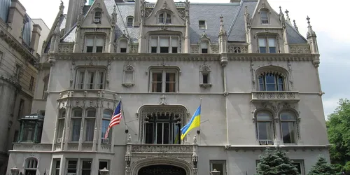 Fighting for His Ukrainian Landscape. An Exhibition of Photographs by Denys Kryvyi