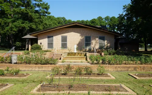 America's Rose Garden