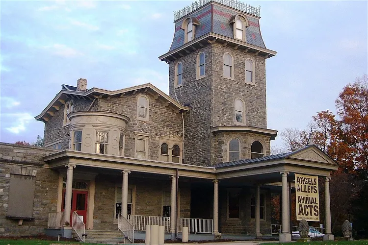 Woodmere Art Museum