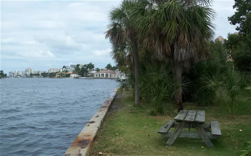 Hugh Taylor Birch State Park