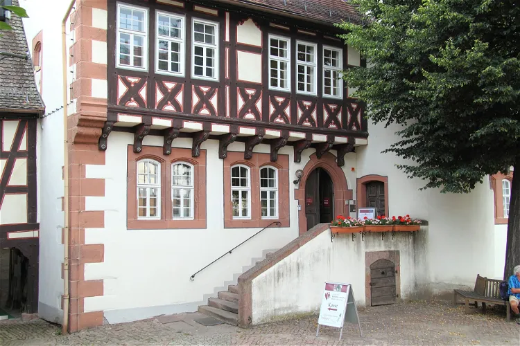 Brüder-Grimm-Haus