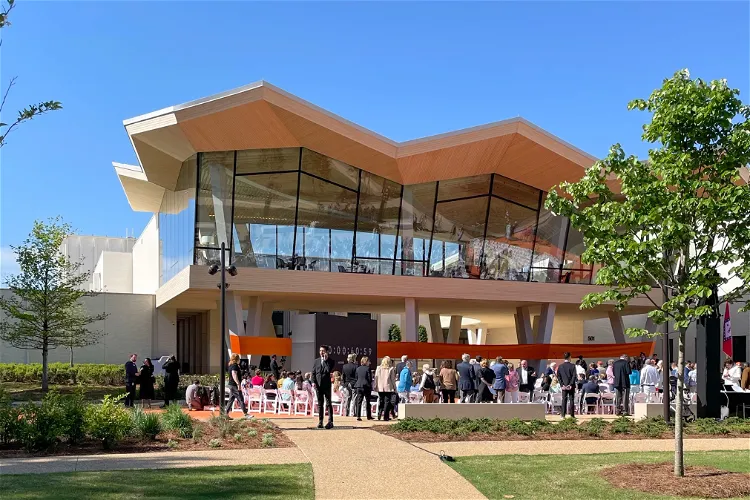 Arkansas Museum of Fine Arts