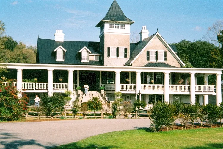 Jardines y Plantación Magnolia