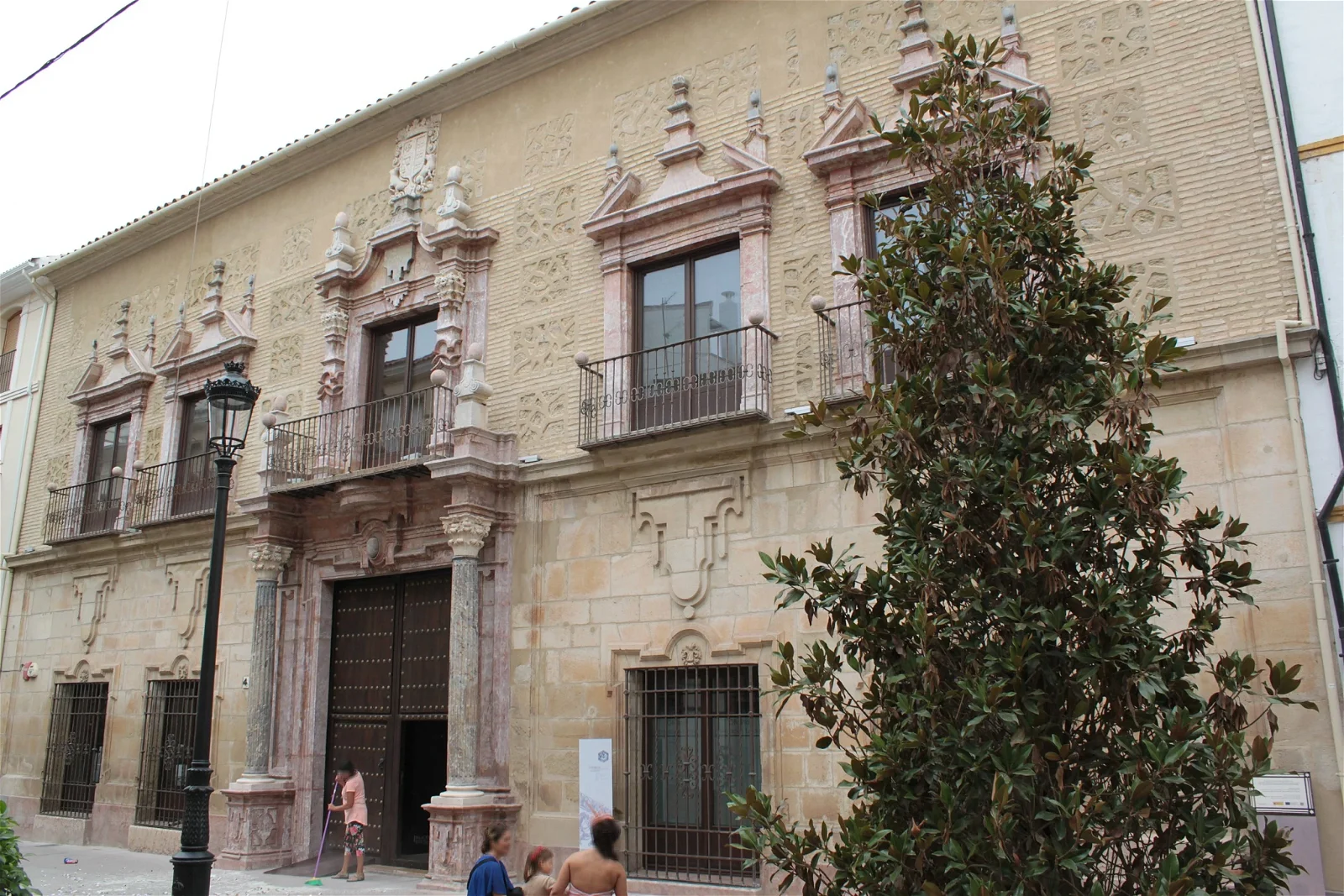 Palace of the Counts of Santa Ana
