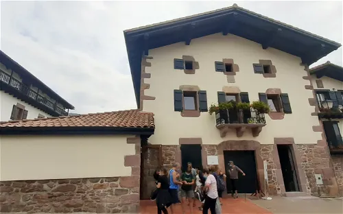 Amaiur Arkeologia Zentroa