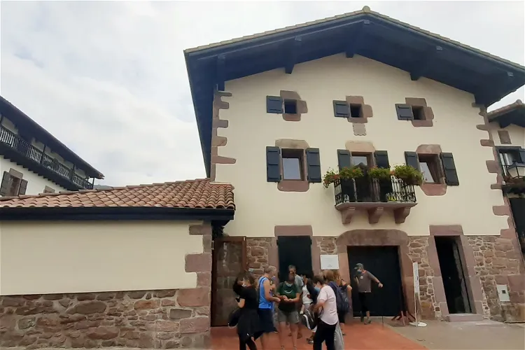 Amaiur Arkeologia Zentroa