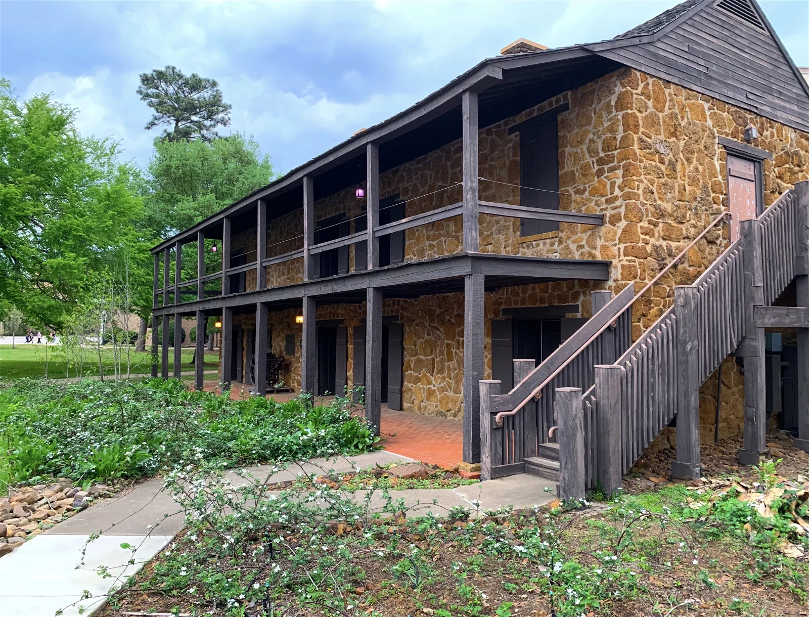 The Stone Fort Museum - Stephen F. Austin State University