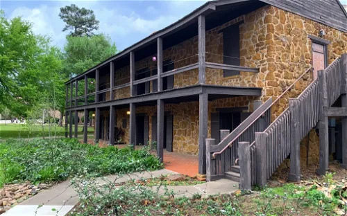 The Stone Fort Museum - Stephen F. Austin State University