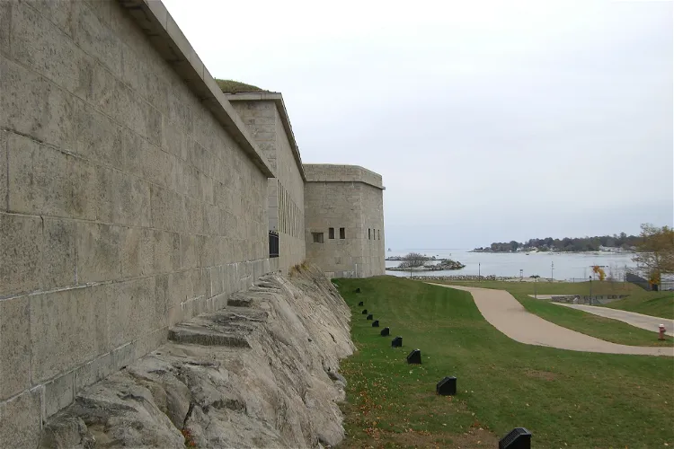 Fort Trumbull State Park