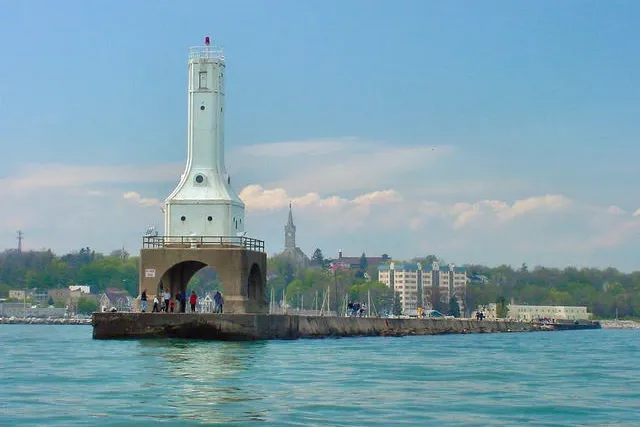 Port Washington Breakwater Light