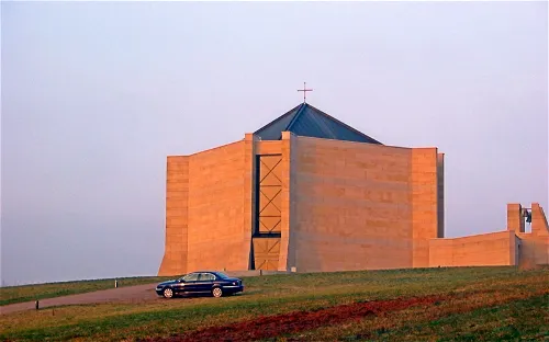 Statio Dominus Mundi