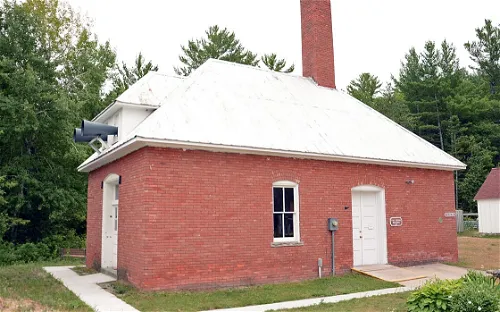 40 Mile Point Lighthouse