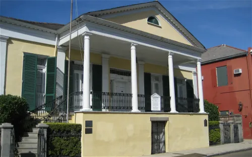 Historic BK House & Gardens