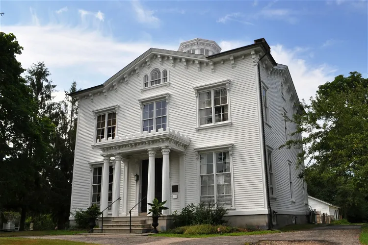 Captain Nathaniel B. Palmer House Museum
