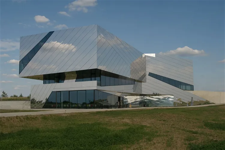 Paläon Research and Experience Center