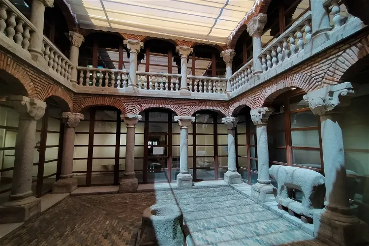 Avila Museum