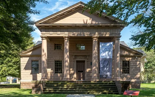 Redwood Library and Athenaeum