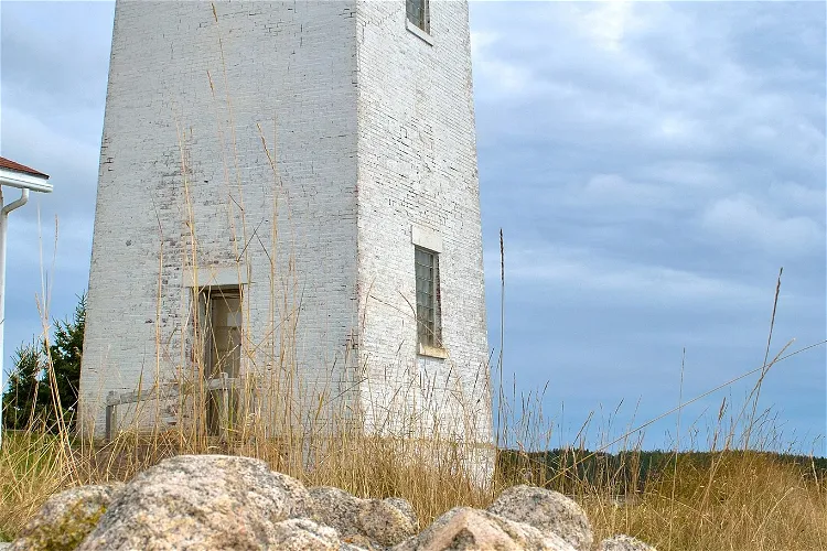 Burnt Coat Harbor Light