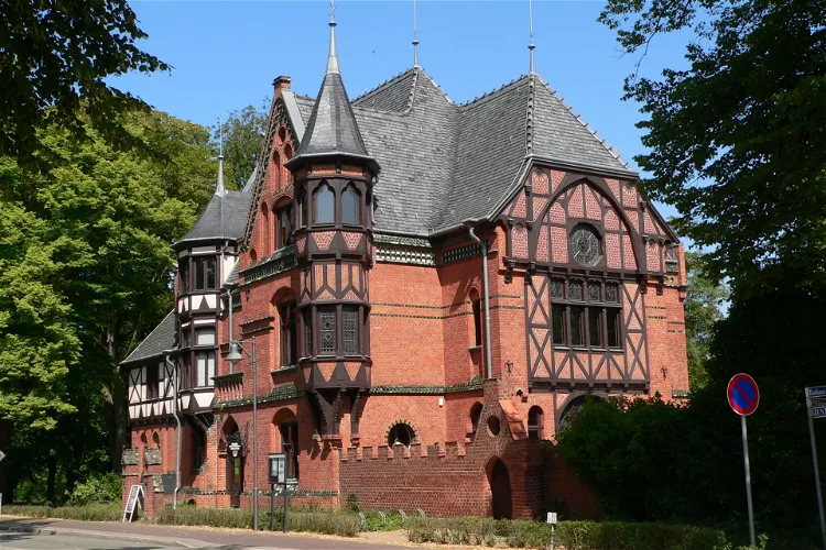 Stadt- und Bädermuseum im Möckelhaus